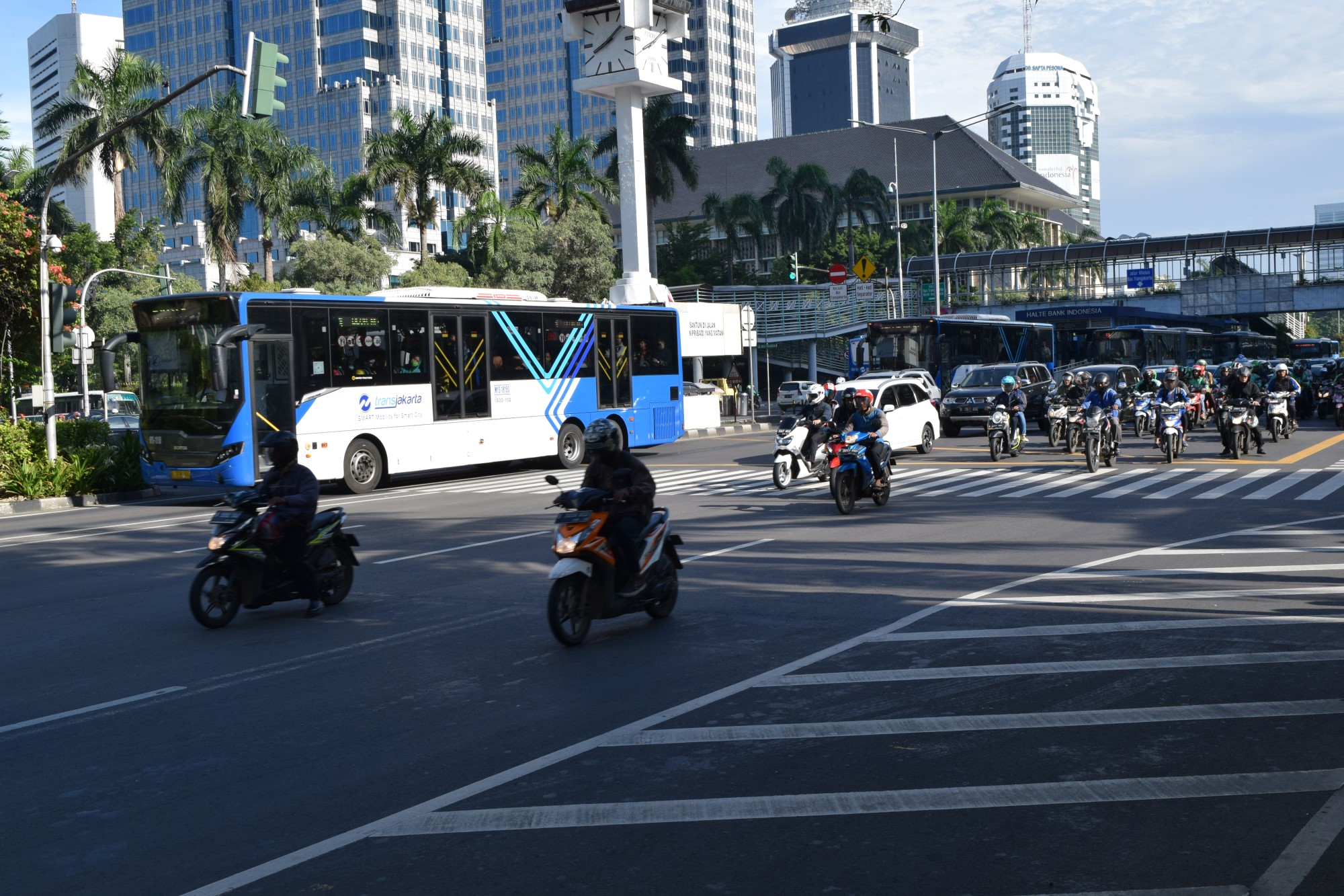 Buses in Indonesia